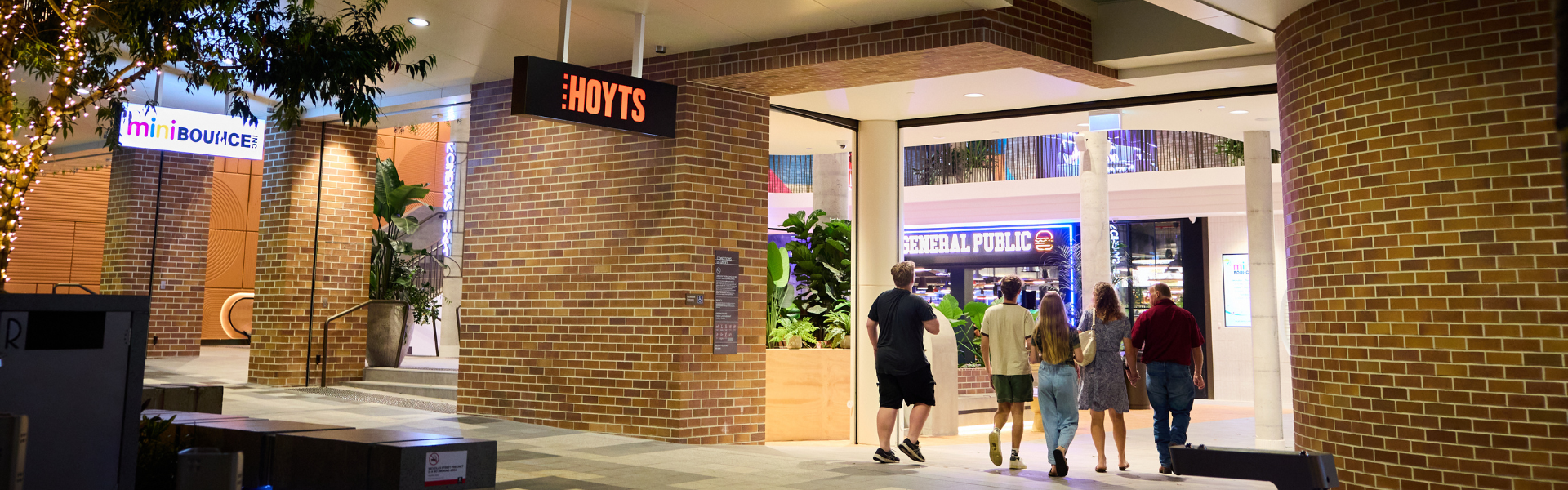 People visiting Nicholas Street Precinct in Ipswich